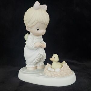 Vintage Precious Moments "An Event Worth Wading For" Figurine #527319 (1992)